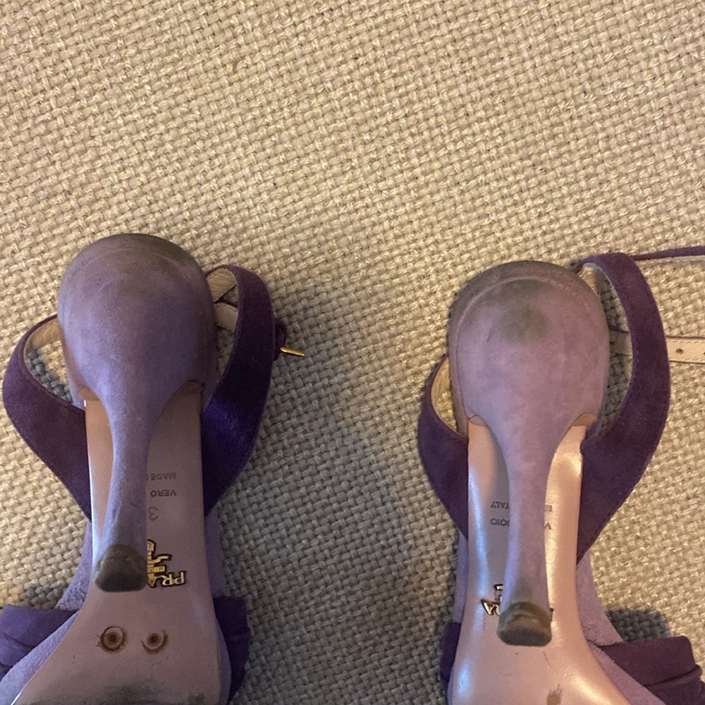 Prada designer heels - Picture 6 of 8